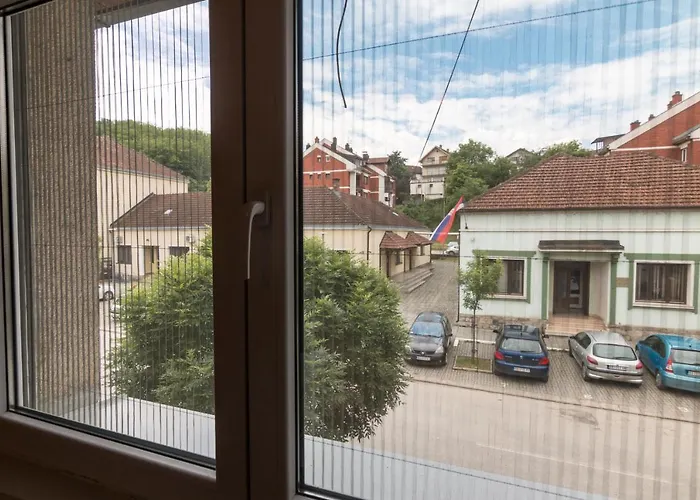 La Casa De Basta Bajina Basta